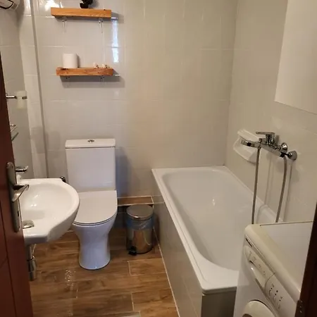 Feriehus Irakleitsa View Néa Péramos